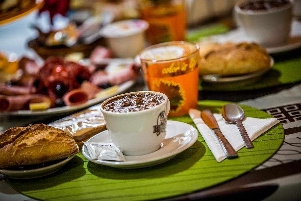 B&B Pepito Cefalu Luaran gambar